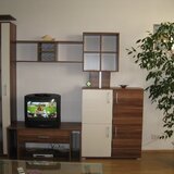 Balta Alba, Salajan, Piata Titan, la statuie